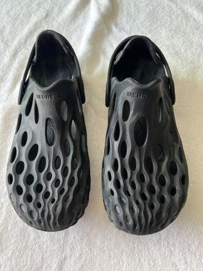Merrell Hydro Moc unisex Black Ventilated Foam Slip-On Clogs men’s 7 women’s 8.5